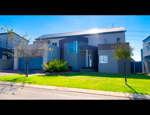 4 BEDROOM PROPERTY TO RENT IN MIDSTREAM ESTATE